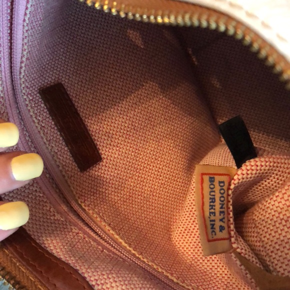 Authentic Dooney & Bourke purse!